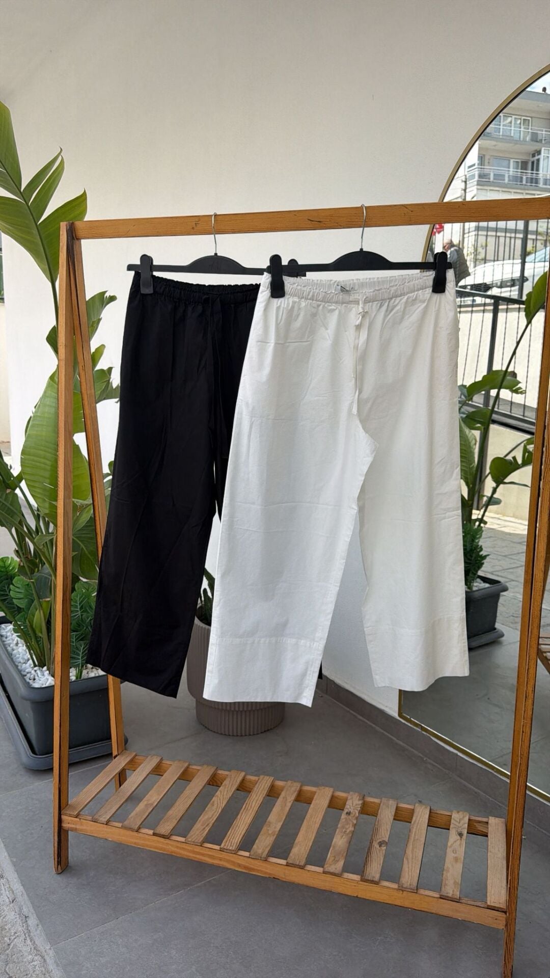 Cos poplin kumaş kadın siyah pantolon