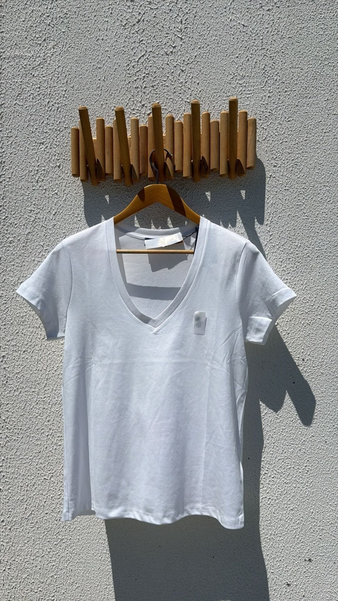 R v yaka kadın baic tshirt