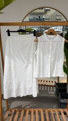 Dantelli beyaz takım