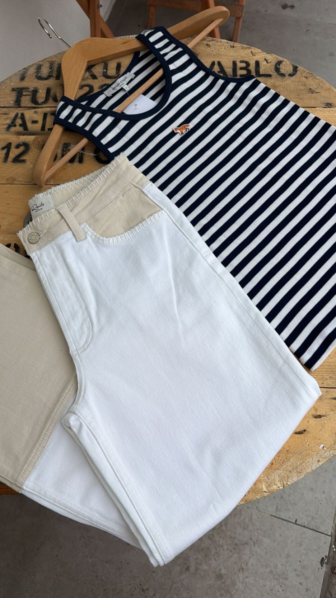 Maison kitsu çizgili atlet