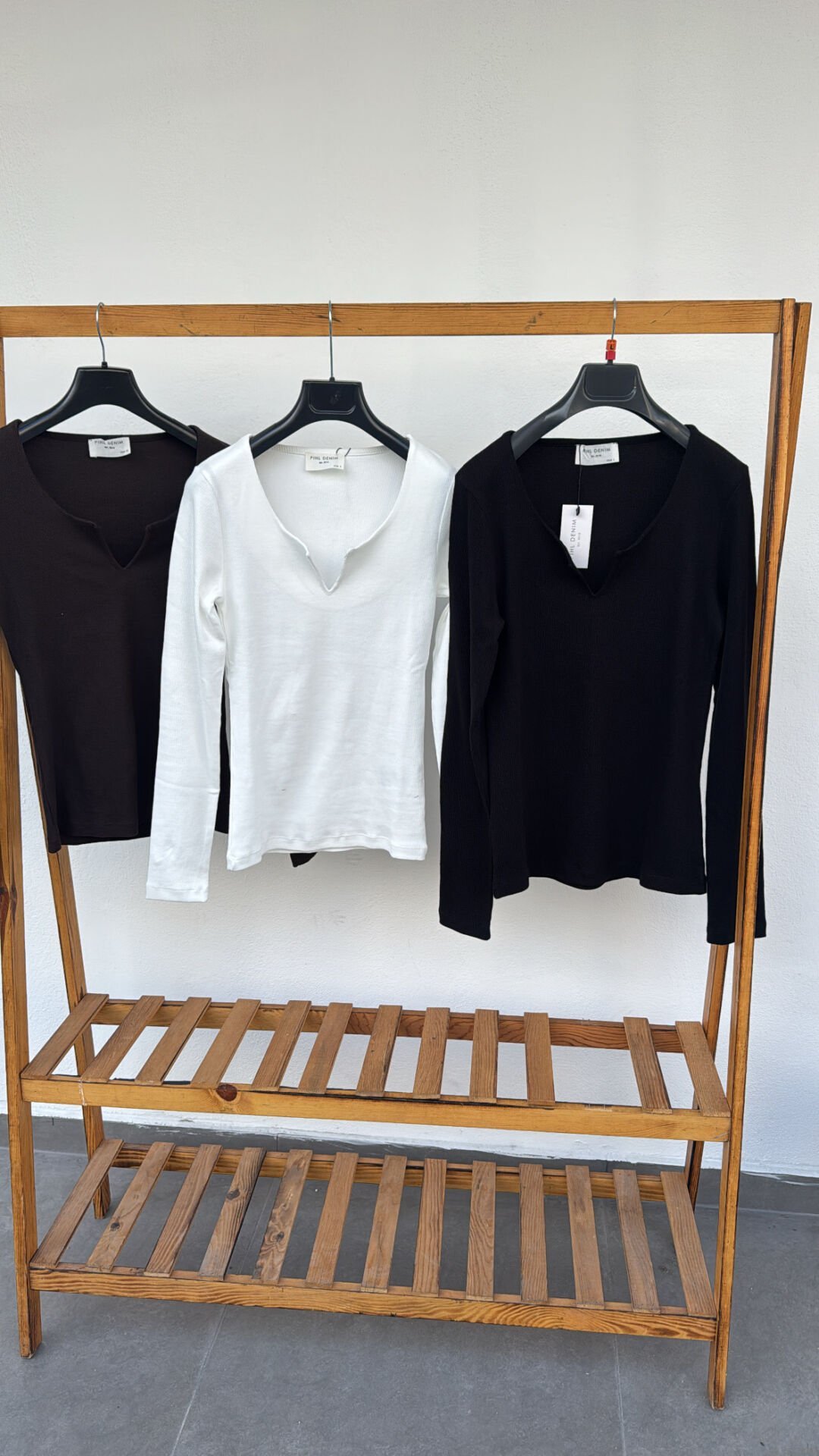 Pılh denim öpücük yaka yaka basıc