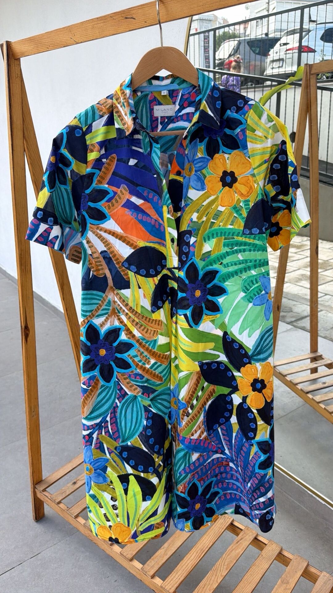 Milano büyük çiçekli kadın elbise