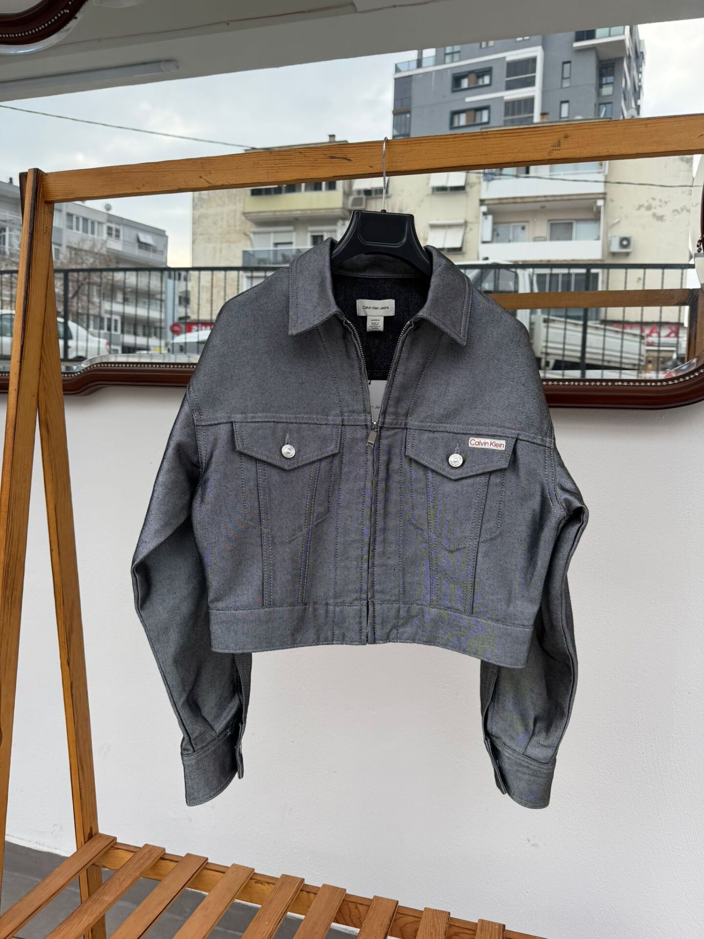 Calvin klein parlak ceket