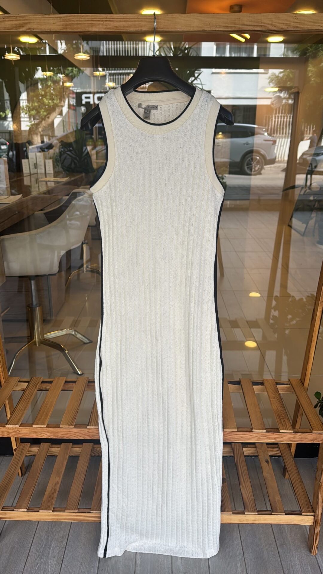 River island askılı krem elbise